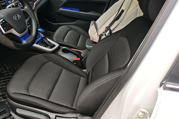 Used Hyundai Elantra (6th Generation / Lingdong) 2016 1.6L Automatic ZhiXuan – Elite Version Left Front Seat