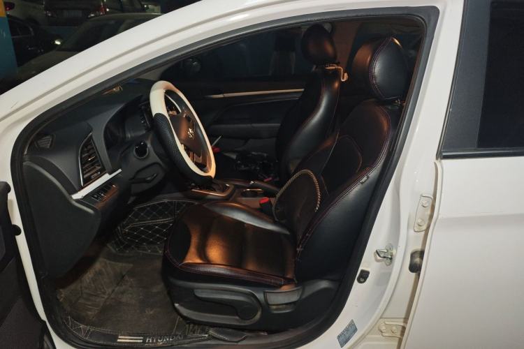 Used Hyundai Elantra (6th Generation / Lingdong) 2016 1.6L Automatic ZhiXuan – Elite Version Left Front Seat