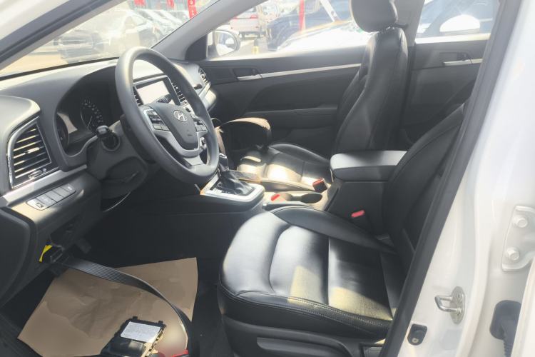 Used Hyundai Elantra (6th Generation / Lingdong) 2016 1.6L Automatic ZhiXuan – Elite Version Left Front Seat