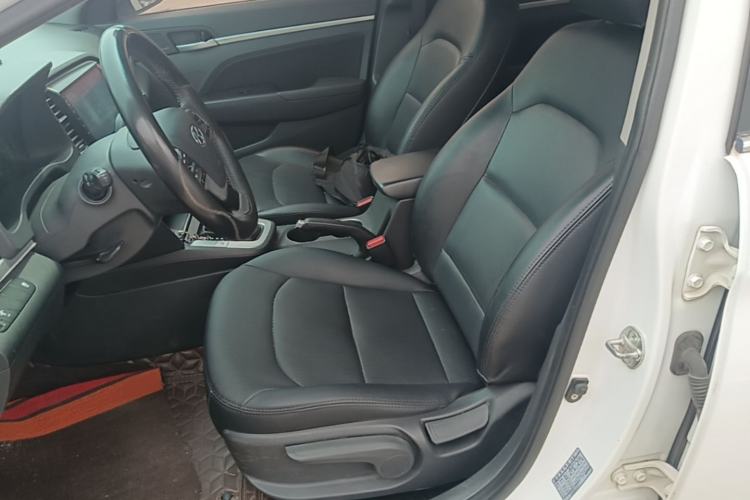 Used Hyundai Elantra (6th Generation / Lingdong) 2016 1.6L Automatic ZhiXuan – Elite Version Left Front Seat