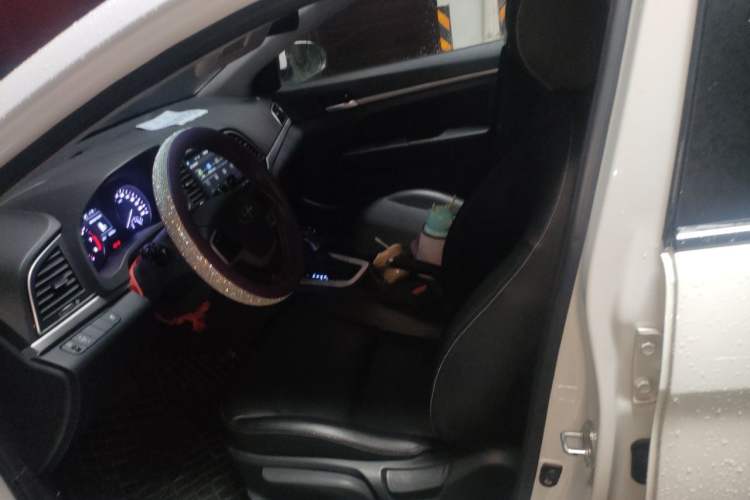 Used Hyundai Elantra (6th Generation / Lingdong) 2016 1.6L Automatic ZhiXuan – Elite Version Left Front Seat