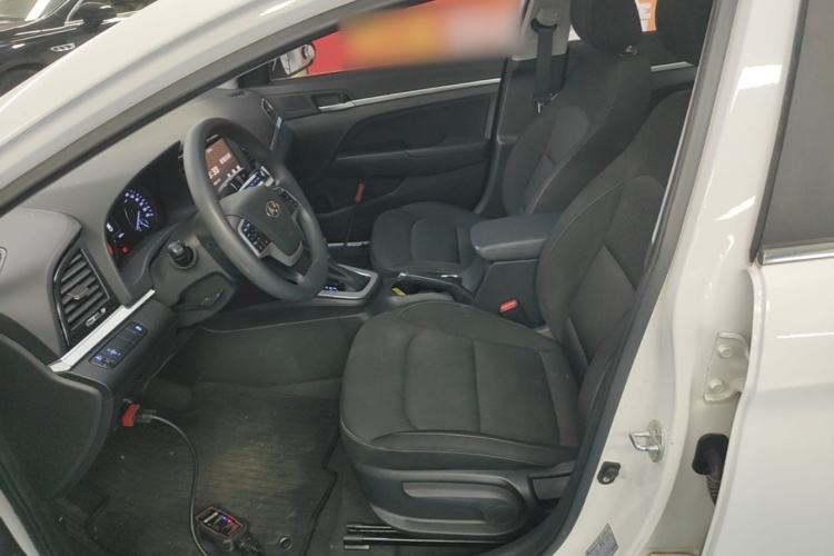 Used Hyundai Elantra (6th Generation / Lingdong) 2016 1.6L Automatic ZhiXuan – Elite Version Left Front Seat
