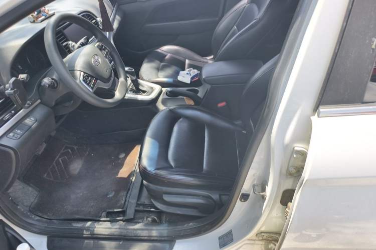 Used Hyundai Elantra (6th Generation / Lingdong) 2016 1.6L Automatic ZhiXuan – Elite Version Left Front Seat