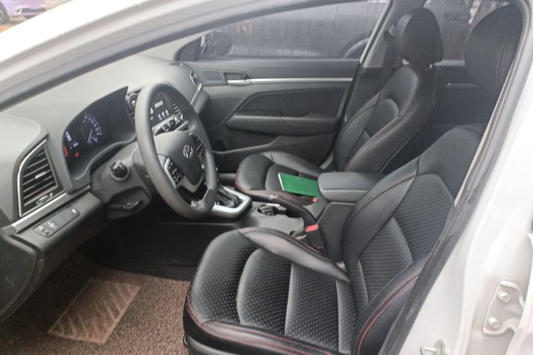 Used Hyundai Elantra (6th Generation / Lingdong) 2016 1.6L Automatic ZhiXuan – Elite Version Left Front Seat
