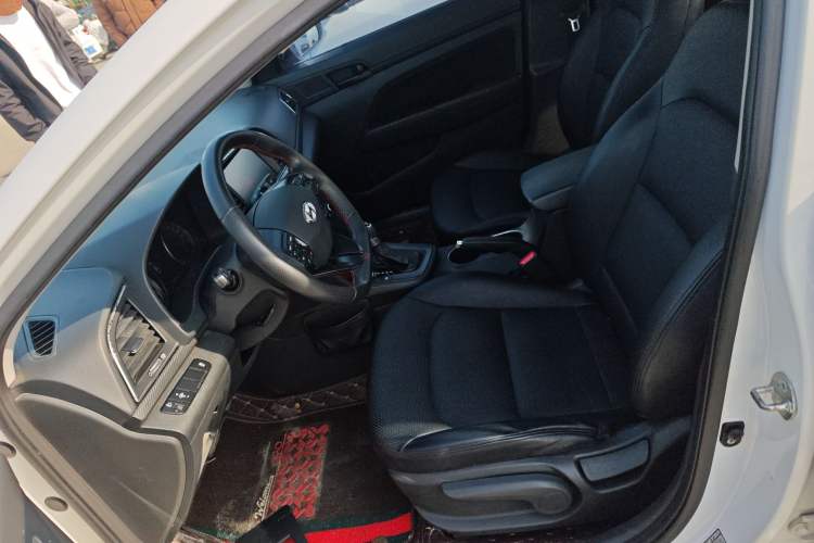 Used Hyundai Elantra (6th Generation / Lingdong) 2016 1.4T Dual-Clutch Xuan Dong · Dynamic Version Left Front Seat