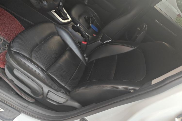 Used Hyundai Elantra (6th Generation / Lingdong) 2016 1.6L Automatic ZhiXuan – Elite Version Left Front Seat