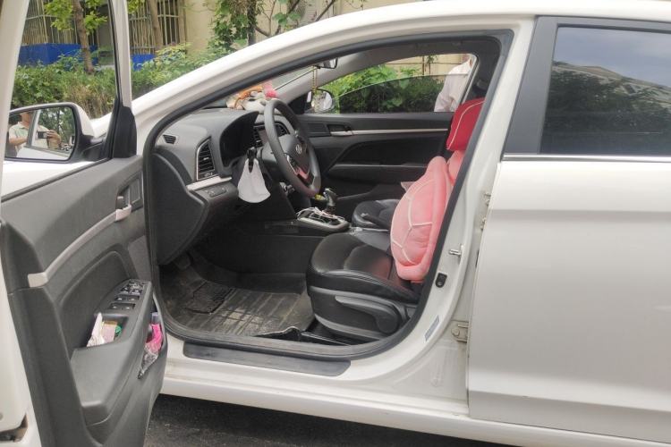 Used Hyundai Elantra (6th Generation / Lingdong) 2016 1.6L Automatic ZhiXuan – Elite Version Left Front Seat