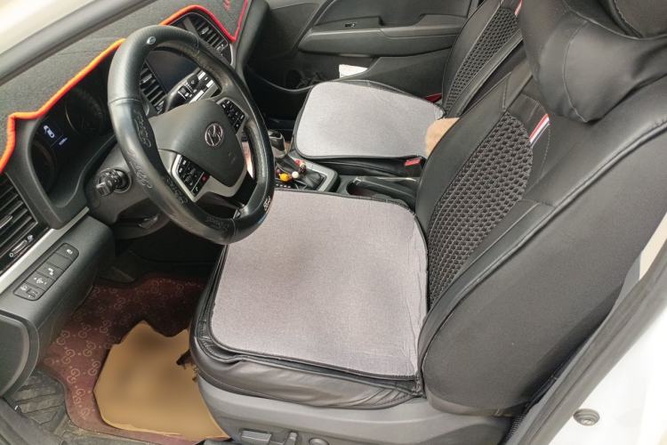 Used Hyundai Elantra (6th Generation / Lingdong) 2016 1.6L Automatic ZhiXuan · Luxury Version Left Front Seat