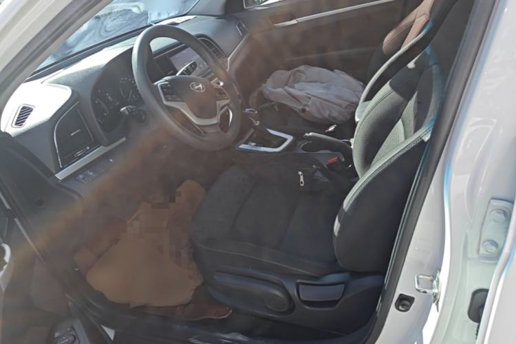 Used Hyundai Elantra (6th Generation / Lingdong) 2016 1.6L Automatic ZhiXuan – Elite Version Left Front Seat