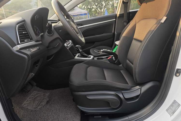 Used Hyundai Elantra (6th Generation / Lingdong) 2016 1.6L Automatic ZhiXuan – Elite Version Left Front Seat