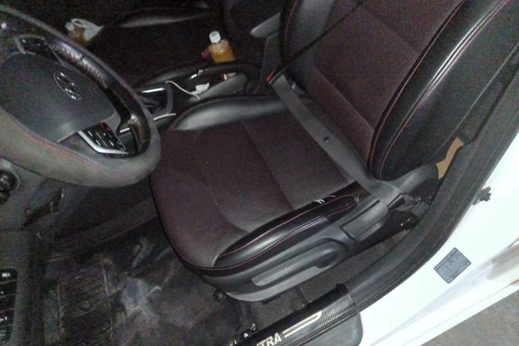 Used Hyundai Elantra (6th Generation / Lingdong) 2016 1.6L Automatic ZhiXuan – Elite Version Left Front Seat