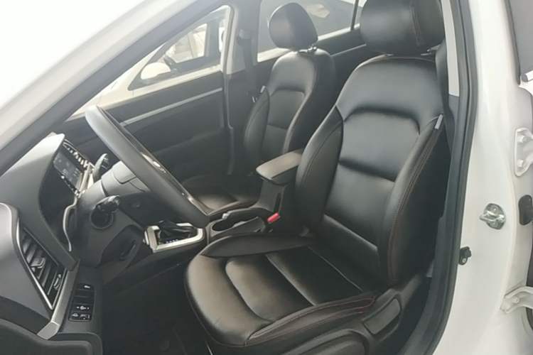 Used Hyundai Elantra (6th Generation / Lingdong) 2016 1.6L Automatic ZhiXuan – Elite Version Left Front Seat