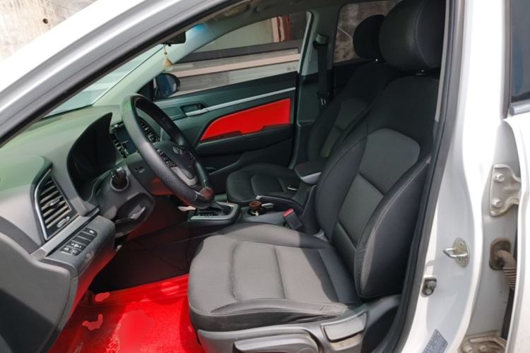 Used Hyundai Elantra (6th Generation / Lingdong) 2016 1.6L Automatic ZhiXuan – Elite Version Left Front Seat