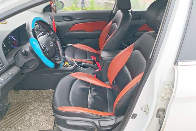 Used Hyundai Elantra (6th Generation / Lingdong) 2016 1.4T Dual-Clutch Xuan Dong · Dynamic Version Left Front Seat
