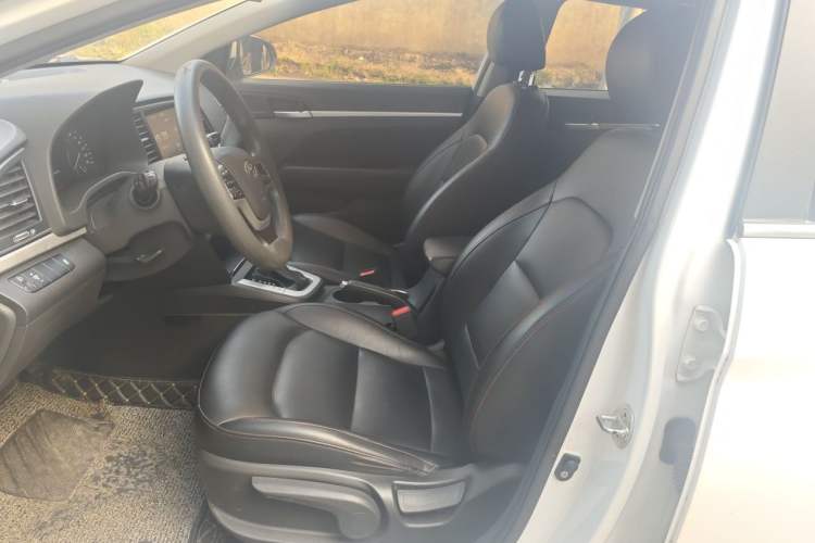 Used Hyundai Elantra (6th Generation / Lingdong) 2016 1.6L Automatic ZhiXuan – Elite Version Left Front Seat