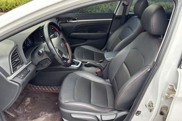 Used Hyundai Elantra (6th Generation / Lingdong) 2016 1.6L Automatic ZhiXuan – Elite Version Left Front Seat