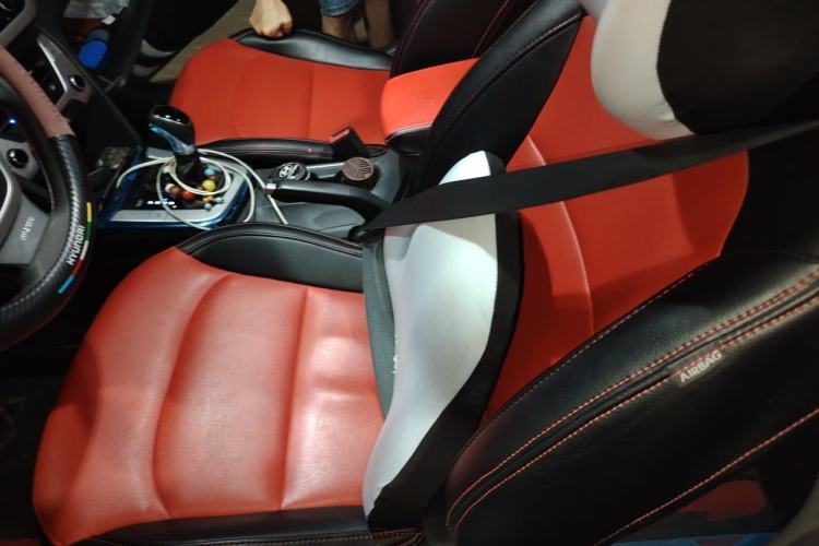 Used Hyundai Elantra (6th Generation / Lingdong) 2016 1.6L Automatic ZhiXuan – Elite Version Left Front Seat