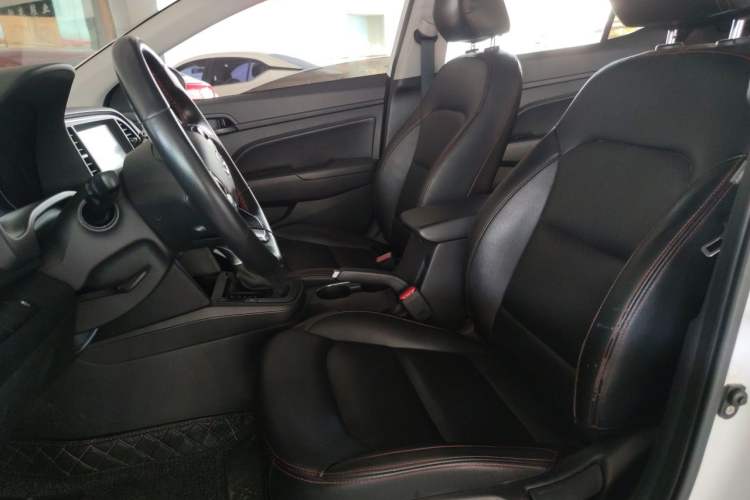 Used Hyundai Elantra (6th Generation / Lingdong) 2016 1.4T Dual-Clutch Xuan Dong · Dynamic Version Left Front Seat