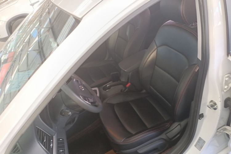 Used Hyundai Elantra (6th Generation / Lingdong) 2016 1.6L Automatic ZhiXuan – Elite Version Left Front Seat