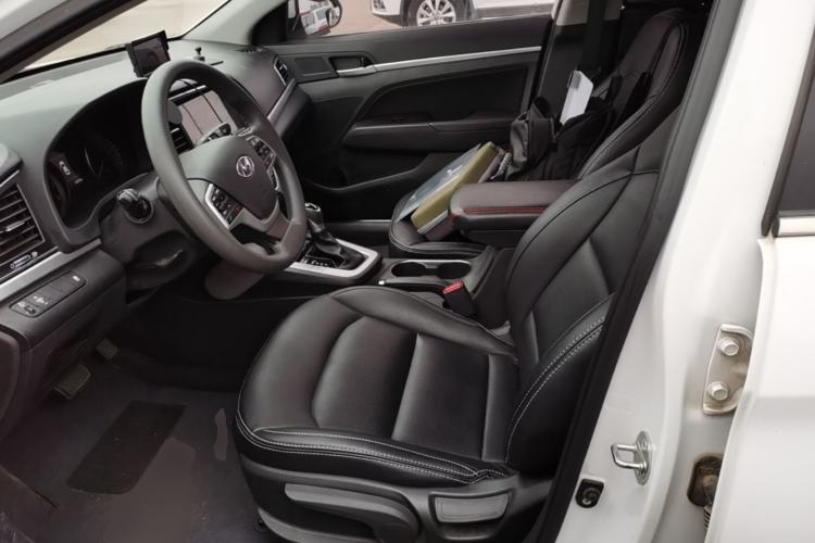 Used Hyundai Elantra (6th Generation / Lingdong) 2016 1.6L Automatic ZhiXuan – Elite Version Left Front Seat