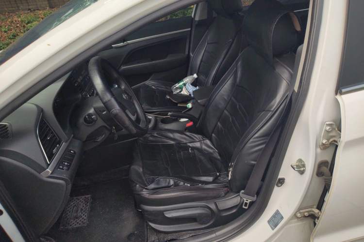 Used Hyundai Elantra (6th Generation / Lingdong) 2016 1.6L Automatic ZhiXuan – Elite Version Left Front Seat