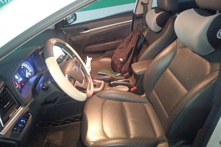 Used Hyundai Elantra (6th Generation / Lingdong) 2016 1.6L Automatic ZhiXuan · Luxury Version Left Front Seat