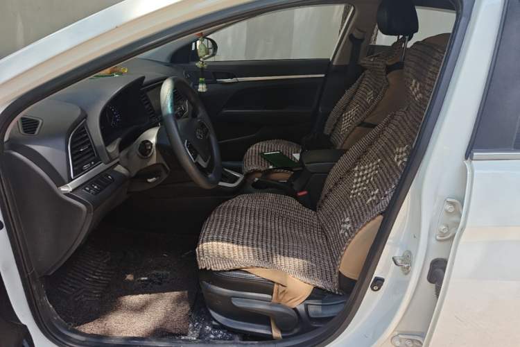 Used Hyundai Elantra (6th Generation / Lingdong) 2016 1.6L Automatic ZhiXuan – Elite Version Left Front Seat