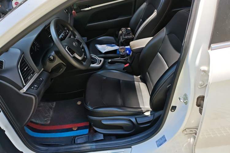 Used Hyundai Elantra (6th Generation / Lingdong) 2016 1.6L Automatic ZhiXuan – Elite Version Left Front Seat