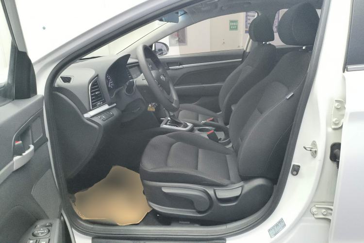 Used Hyundai Elantra (6th Generation / Lingdong) 2016 1.6L Automatic ZhiXuan – Elite Version Left Front Seat