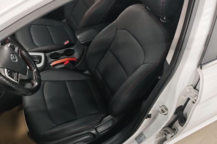 Used Hyundai Elantra (6th Generation / Lingdong) 2016 1.6L Automatic ZhiXuan – Elite Version Left Front Seat