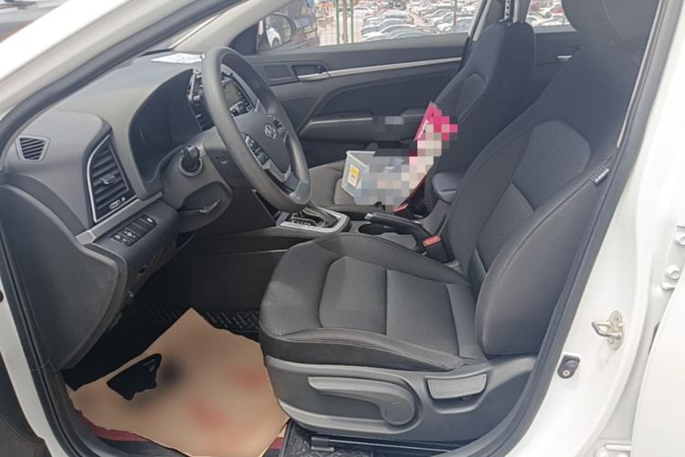 Used Hyundai Elantra (6th Generation / Lingdong) 2016 1.6L Automatic ZhiXuan – Elite Version Left Front Seat