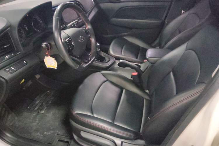Used Hyundai Elantra (6th Generation / Lingdong) 2016 1.4T Dual-Clutch Xuan Dong · Dynamic Version Left Front Seat