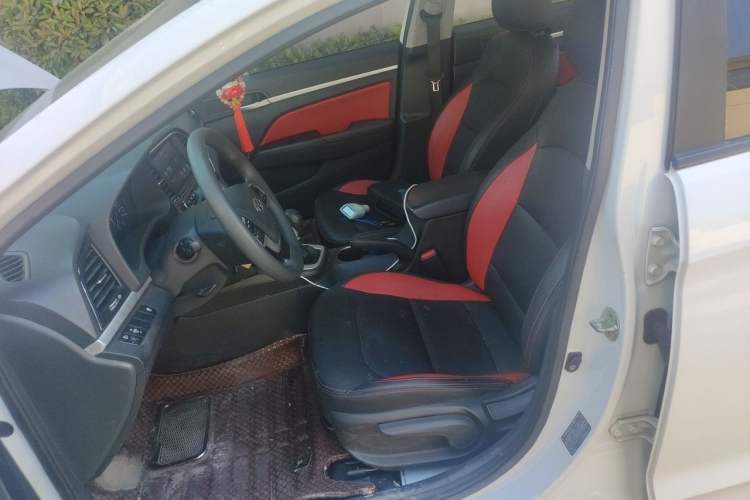 Used Hyundai Elantra (6th Generation / Lingdong) 2016 1.6L Manual ZhiXuan · Dynamic Model Left Front Seat