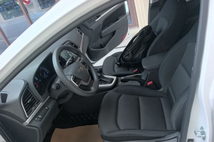 Used Hyundai Elantra (6th Generation / Lingdong) 2016 1.6L Automatic ZhiXuan – Elite Version Left Front Seat