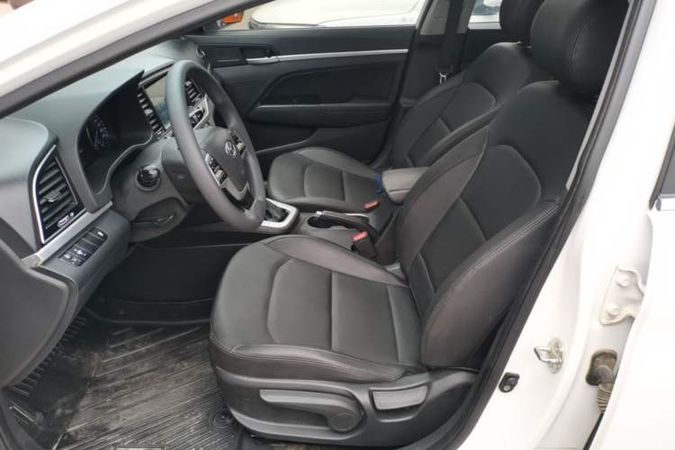 Used Hyundai Elantra (6th Generation / Lingdong) 2016 1.6L Automatic ZhiXuan – Elite Version Left Front Seat