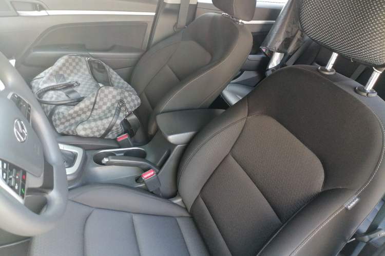 Used Hyundai Elantra (6th Generation / Lingdong) 2016 1.6L Automatic ZhiXuan – Elite Version Left Front Seat