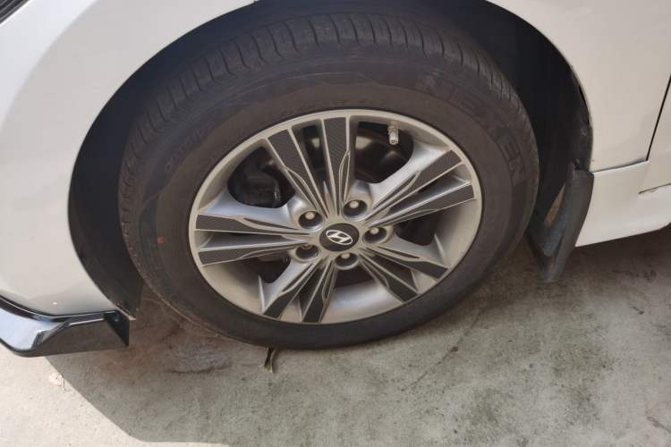 Used Hyundai Elantra (6th Generation / Lingdong) 2016 1.4T Dual-Clutch Xuan Dong · Dynamic Version Left Front Wheel Hub