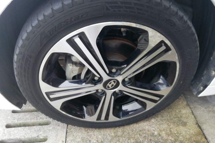 Used Hyundai Elantra (6th Generation / Lingdong) 2016 1.4T Dual-Clutch Xuan Dong · Flagship Edition Left Front Wheel Hub