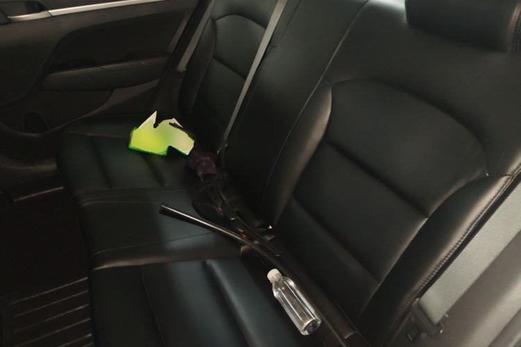 Used Hyundai Elantra (6th Generation / Lingdong) 2016 1.6L Automatic ZhiXuan – Elite Version Left Rear Seat