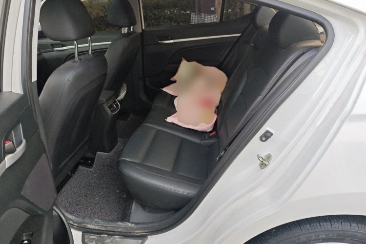 Used Hyundai Elantra (6th Generation / Lingdong) 2016 1.6L Automatic ZhiXuan · Luxury Version Left Rear Seat
