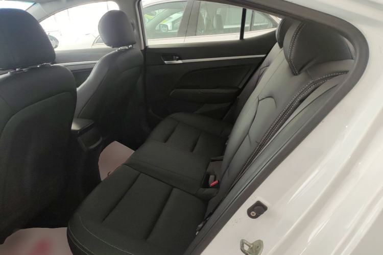 Used Hyundai Elantra (6th Generation / Lingdong) 2016 1.6L Automatic ZhiXuan – Elite Version Left Rear Seat