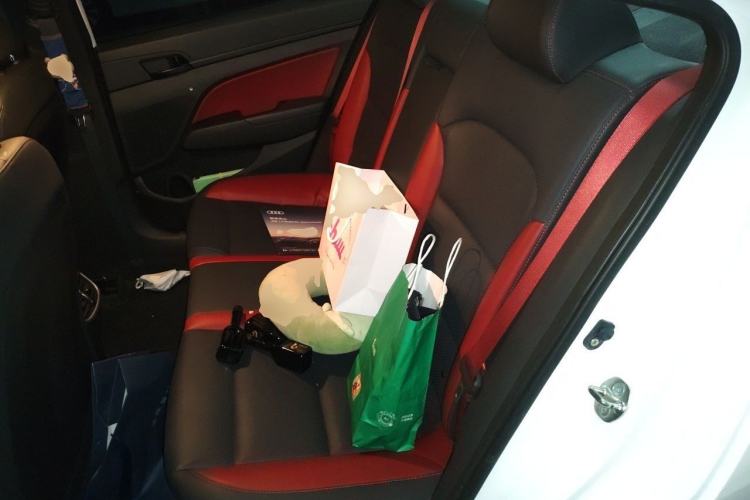 Used Hyundai Elantra (6th Generation / Lingdong) 2016 1.4T Dual-Clutch Xuan Dong·Elite Version Left Rear Seat