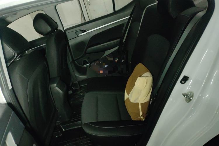 Used Hyundai Elantra (6th Generation / Lingdong) 2016 1.6L Automatic ZhiXuan – Elite Version Left Rear Seat