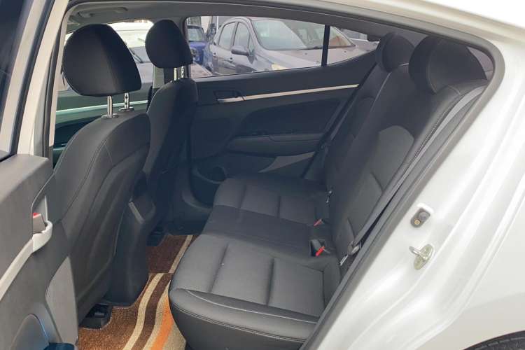 Used Hyundai Elantra (6th Generation / Lingdong) 2016 1.6L Automatic ZhiXuan – Elite Version Left Rear Seat