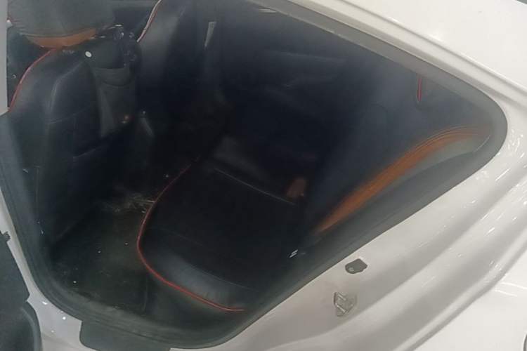 Used Hyundai Elantra (6th Generation / Lingdong) 2016 1.6L Automatic ZhiXuan – Elite Version Left Rear Seat