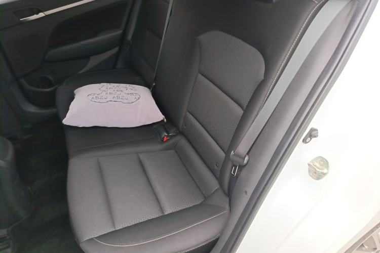 Used Hyundai Elantra (6th Generation / Lingdong) 2016 1.6L Automatic ZhiXuan – Elite Version Left Rear Seat