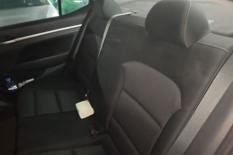Used Hyundai Elantra (6th Generation / Lingdong) 2016 1.6L Automatic ZhiXuan – Elite Version Left Rear Seat