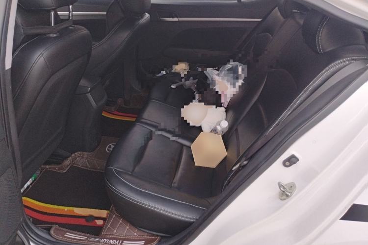 Used Hyundai Elantra (6th Generation / Lingdong) 2016 1.6L Automatic ZhiXuan – Elite Version Left Rear Seat
