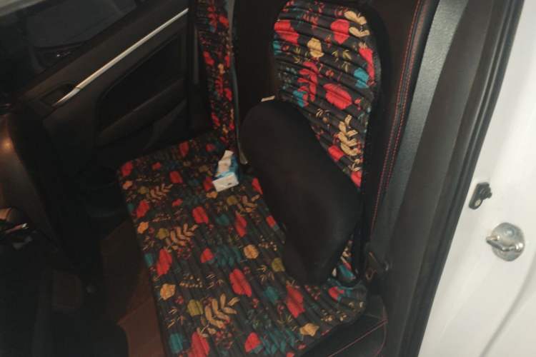 Used Hyundai Elantra (6th Generation / Lingdong) 2016 1.6L Automatic ZhiXuan · Luxury Version Left Rear Seat