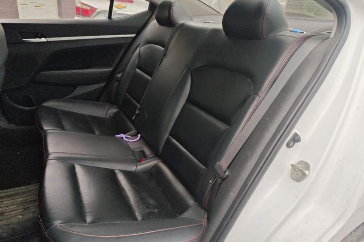 Used Hyundai Elantra (6th Generation / Lingdong) 2016 1.6L Automatic ZhiXuan – Elite Version Left Rear Seat